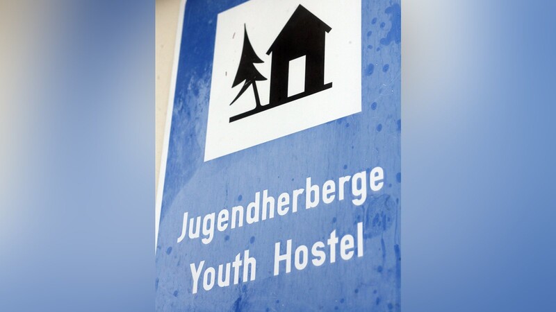 Die Jugendherbergen in Bayerisch Eisenstein und Haidmühle schließen.