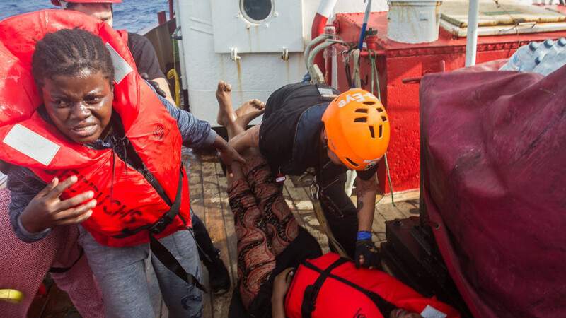Die Crew der Seefuchs hat am Mittwoch erneut unter schwierigen Bedingungen Menschenleben gerettet.