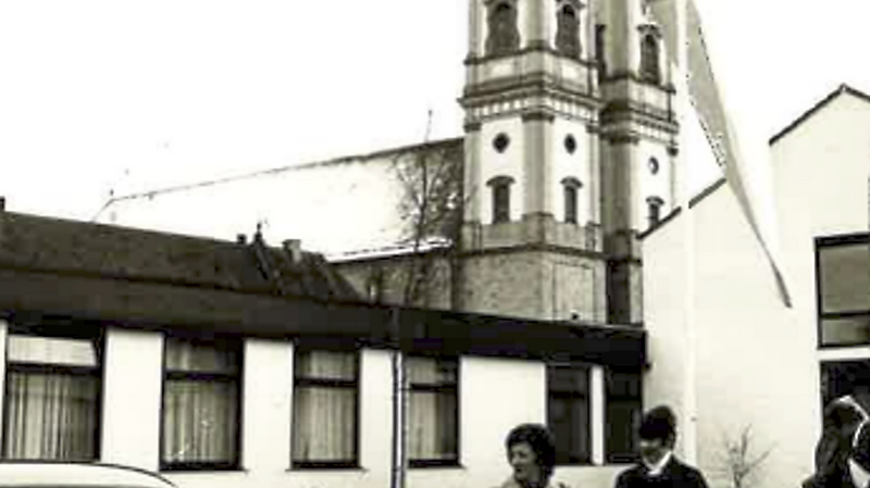 Bis heute die einzige Landvolkshochschule Ostbayerns: das Bildungshaus St. Gunther Niederalteich anno 1973...