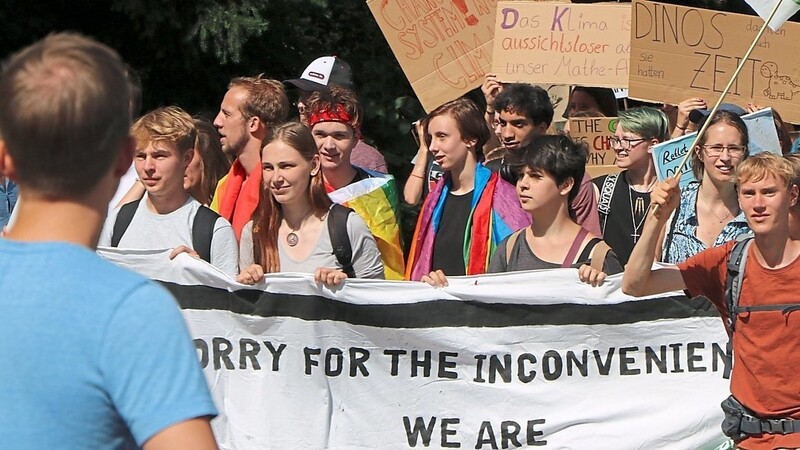 Am Freitag, 20. September, werden wieder zahlreiche junge Menschen in Regensburg für den Klimaschutz demonstrieren - eine Menschenkette ist auch wieder geplant.