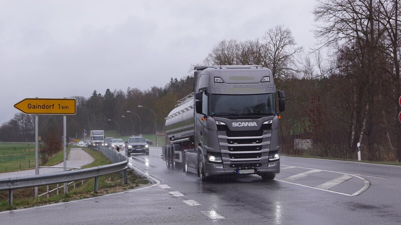 Im Zuge der Fortführung des Vilsbiburger Klimaschutzkonzepts sollen Lastwagen künftig nicht mehr mit Diesel, sondern mit grünem Wasserstoff betrieben werden.