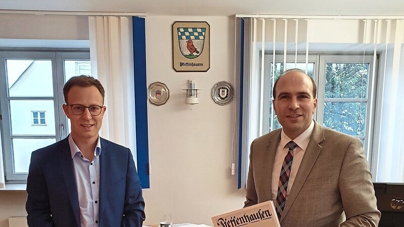 Arbeiten nicht nur im Kreistag eng zusammen: Bürgermeister Florian Hölzl (l.) und Bundestagsabgeordneter Florian Oßner.