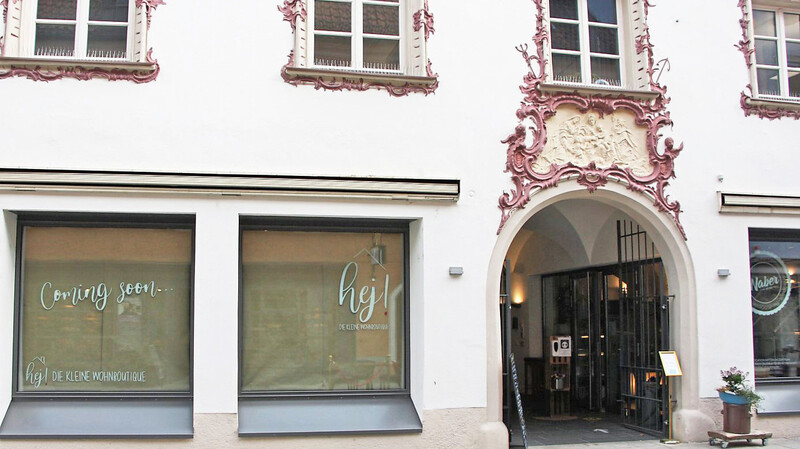 Am Donnerstag eröffnet die Wohnboutique "Hej!" an der Fraunhoferstraße direkt neben der Metzgerei Naber.