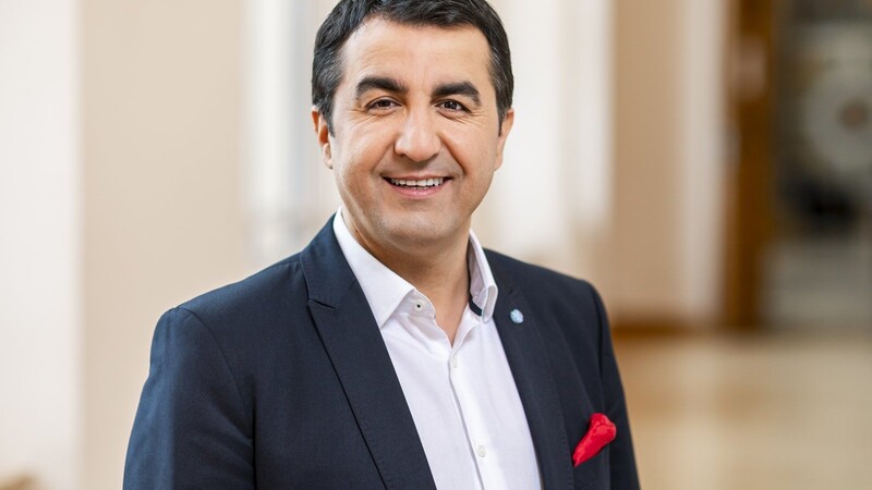 Arif Tasdelen freut sich als Generalsekretär der BayernSPD schon auf den Landtagswahlkampf im kommenden Jahr.
