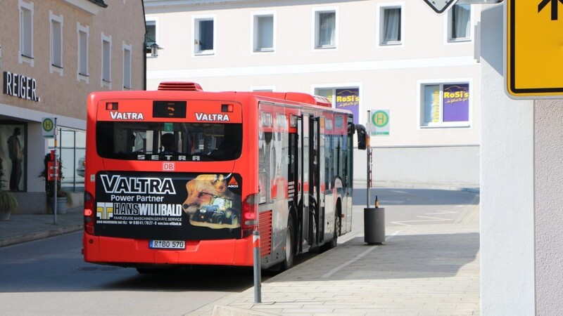 Die Regionalbusse im Landkreis Regensburg fahren derzeit nach Ferienplan.