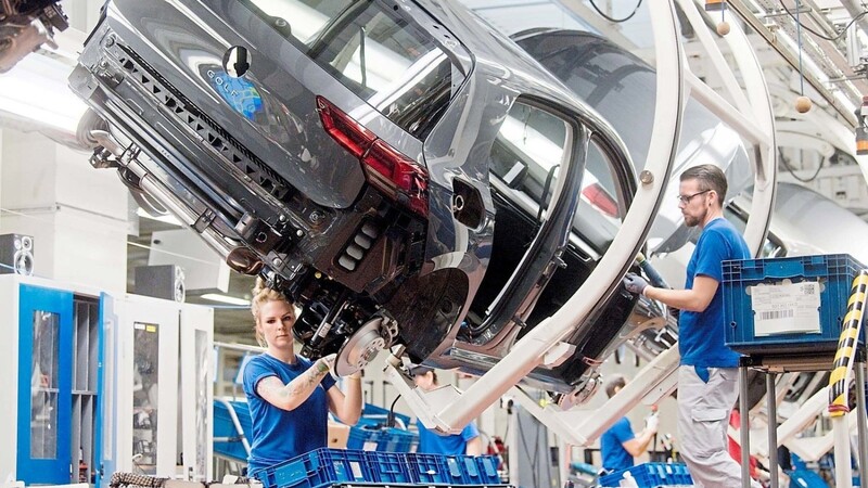 VW stoppt Ende der Woche die Autoproduktion an den meisten deutschen Standorten.