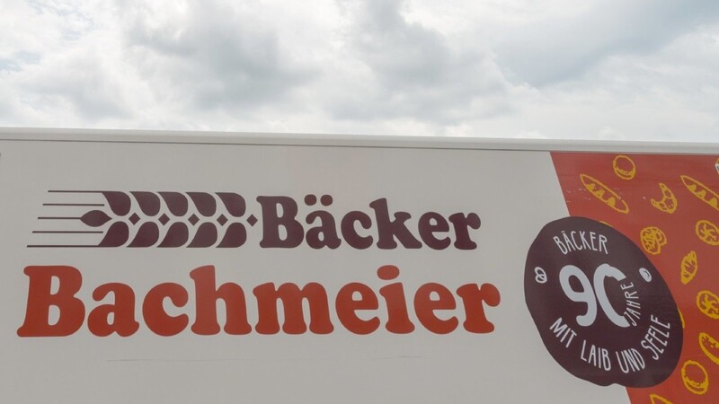 Die Bäckerei Bachmeier aus dem niederbayerischen Eggenfelden teilte mit: Die "Berichte über Hygienemängel beziehen sich auf Vorfälle aus dem Jahr 2015 und spiegeln in keiner Weise die aktuelle Situation wider".