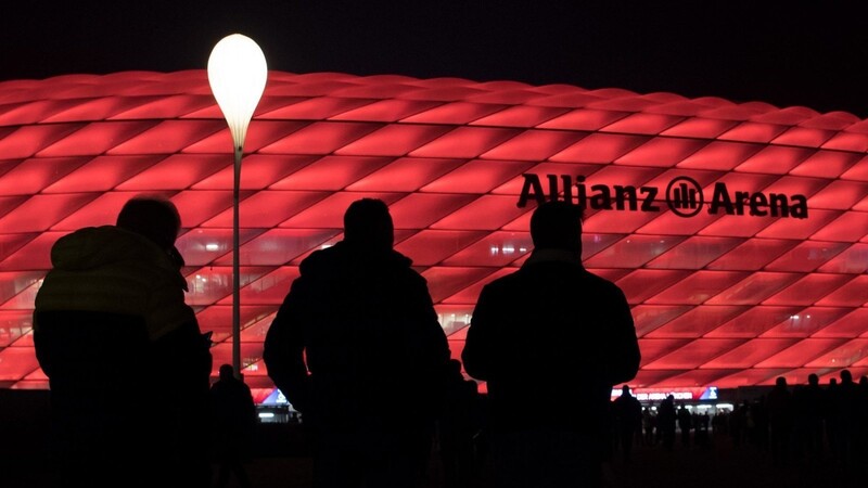 In und um die Allianz Arena fand am Dienstagabend eine größere Razzia statt.