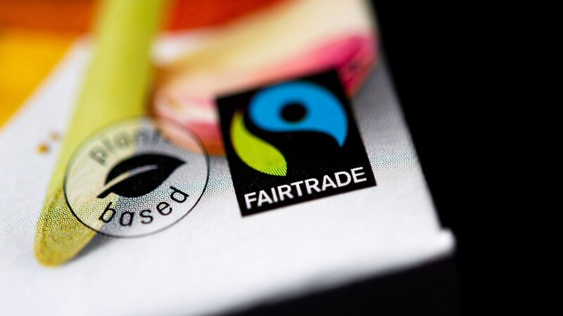 Das Fairtrade-Siegel auf einer Lebensmittelverpackung.
