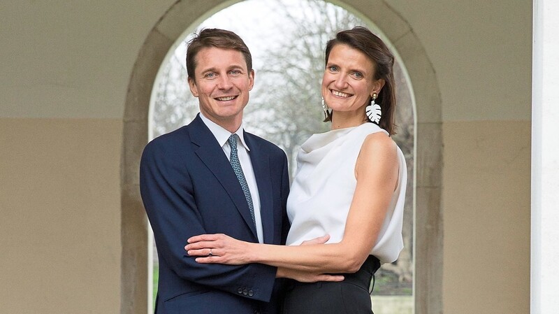 Das offizielle Verlobungsfoto von Gräfin Margherita von und zu Arco-Zinneberg und Charles Douglas Green.