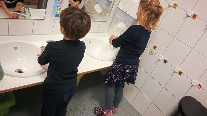 Mehrmaliges Händewaschen am Tag ist gerade jetzt besonders wichtig.