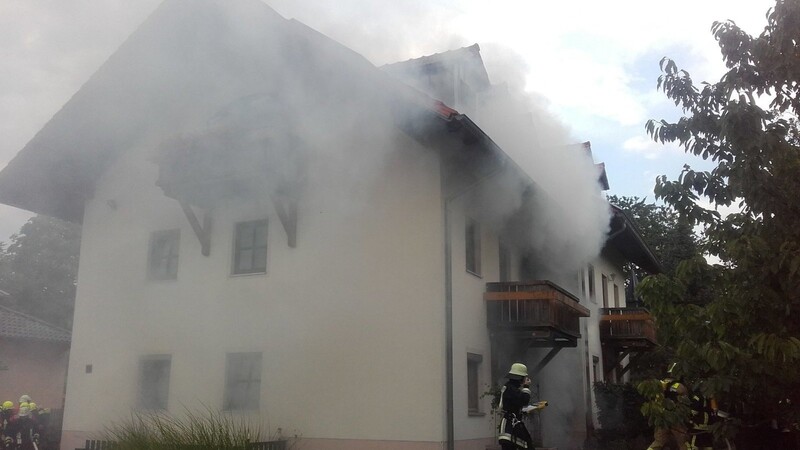 In Schorndorf ist am frühen Freitagabend der Keller eines Hauses in Brand geraten.