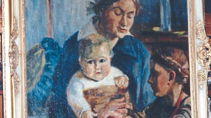 1924 von Eleonore Gerhaher gemalt: Krankenschwester Liesl Zechmeister mit den Kindern Antonie (Baby) und Margarete Eder, spätere Gretl Graf.