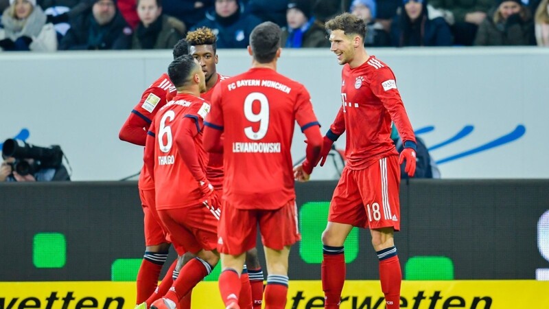 Dank zweier Tore von Leon Goretzka (rechts) gewinnt der FC Bayern 3:1 gegen Hoffenheim und erwischt einen perfekten Start in die Rückrunde.