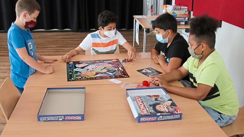 Monopoly ist ein zeitloser Klassiker und war auch am zweiten Spieletag bei den Schülern sehr beliebt.