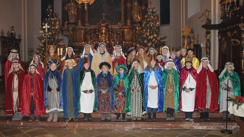Eine große Schar an Sternsingern wurden in Sankt Maria ausgesendet.