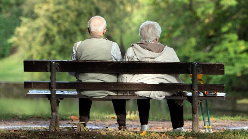 Es wird über das Rentenalter zu reden sein, aber auch darüber, dass viele Beschäftige nach langen Jahren harter Arbeit nicht mehr können.
