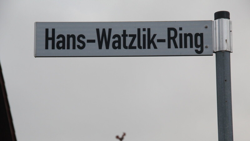 Soll der Hans-Watzlik-Ring umbenannt werden? Am 17. Mai wird entschieden.
