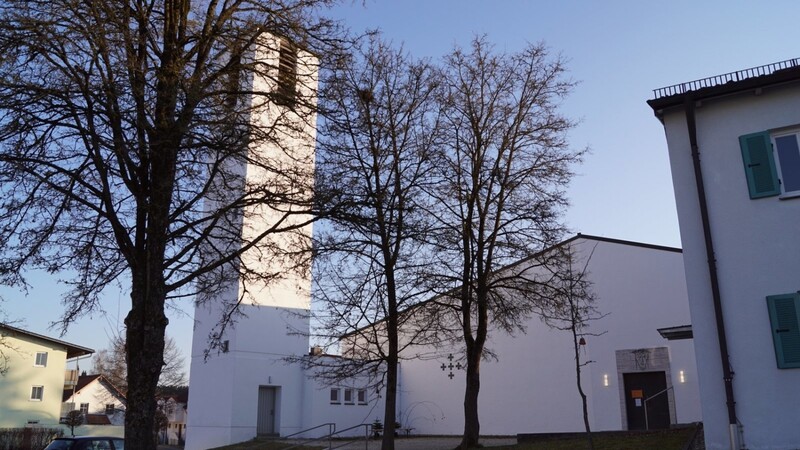 Zu den Angeboten der evangelischen Kirchengemeinde in Vilsbiburg gehört der Ruckizucki-Treff in der Christuskirche.