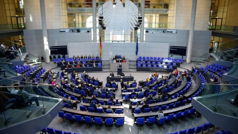 Der Bundestag hat einen Heizkostenzuschuss für Bedürftig in diesem Herbst bewilligt. (Symbolbild)