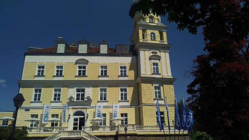 Schloss Schwarzenfeld - hier tagt der CSU-Vorstand am 19. und 20. Mai 2017.