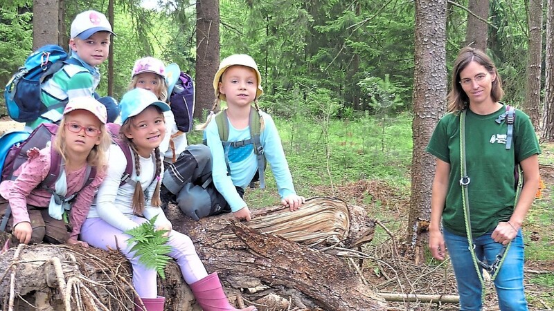 Die Kinder des Montessori-Kinderhauses erlebten abwechslungsreiche Tage bei Waldführungen.