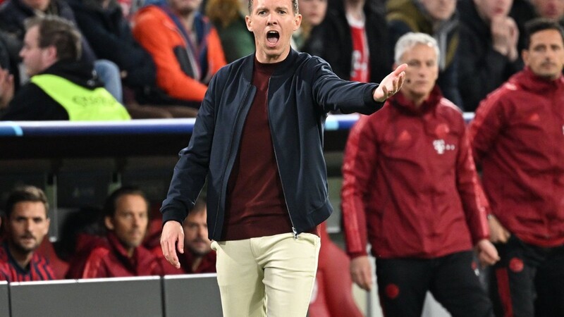 FC-Bayern-Trainer Julian Nagelsmann geht mit seiner Mannschaft nach dem Ausscheiden aus der Champions League hart ins Gericht.