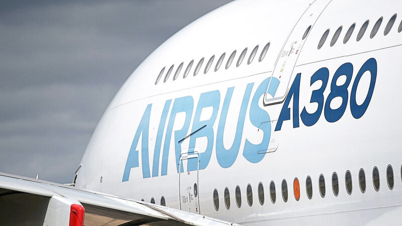Es sollte eine Erfolgsgeschichte sein, die auch vom Staat gefördert wird. Nach nur zwölf Jahren ist der A380 aber wieder beerdigt worden.