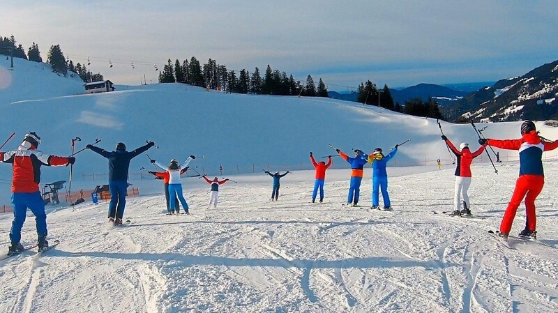 Gemeinsame Formationsfahrten standen bei dem Skitraining in den einzelnen Skigruppen auf dem Programm.