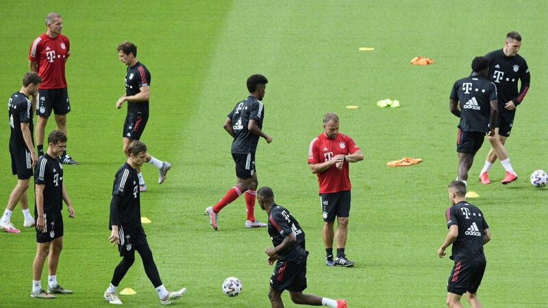 Am Montag beginnt die Vorbereitung beim FC Bayern auf die Champions League im August.