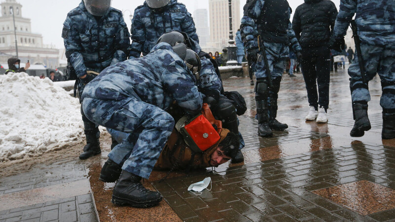 Bei Nawalny-Protesten am Wochenende in Russland wurden 5.000 Menschen verhaftet.