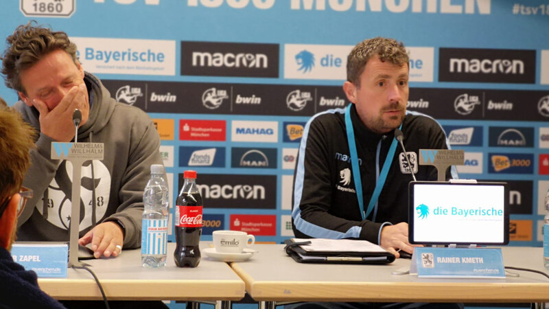 Bricht in Tränen aus: Köln-Coach Oliver Zapel (li.) nach dem Abstieg der Fortuna auf der Pressekonferenz beim TSV 1860.