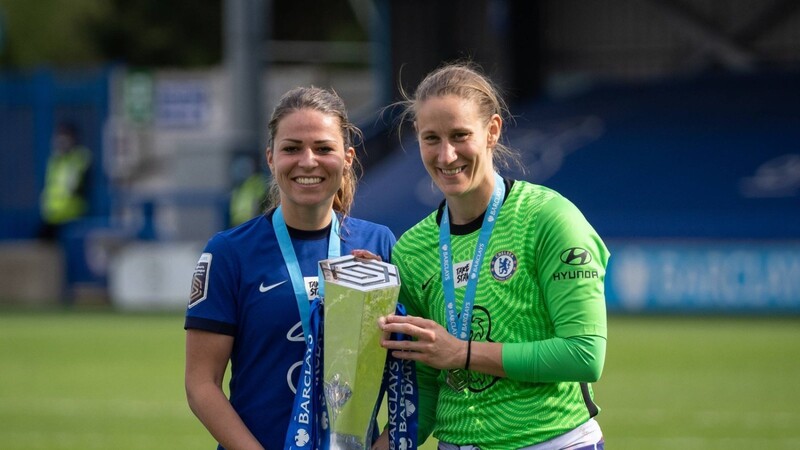 Im Champions-League-Finale in Göteborg wollen Melanie Leupolz und Torhüterin Ann-Katrin Berger am Abend (21.00 Uhr/Sport1) mit dem FC Chelsea nach der Meisterschaft auch die Königsklasse holen.