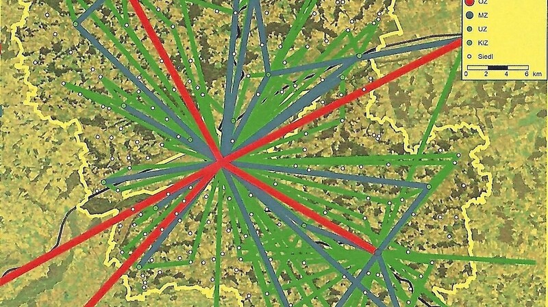 Die Gutachter schlagen Verbesserungen auf den Hauptachsen (rot), Nebenachsen (blau) und Verflechtungen (grün) vor.
