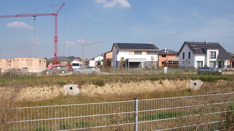 Alle Grundstücke im Baugebiet Römerfeld III sind schon bebaut - jetzt kommt die Erweiterung ortsauswärts.