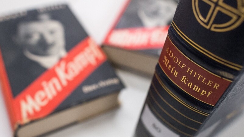Die Urheberrechte von "Mein Kampf" laufen Ende 2015, 70 Jahre nach dem Tod Hitlers, aus.