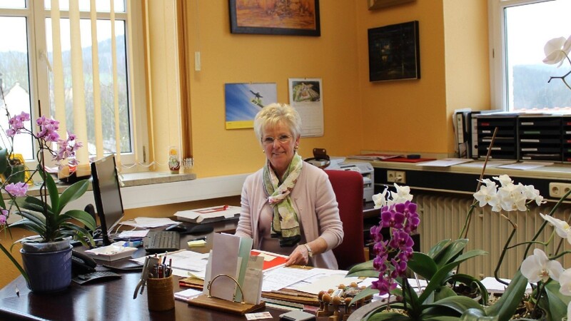 Teisnachs Bürgermeisterin Rita Röhrl (SPD) setzt die Idee um, dass die Gemeinde als Mietpartner einspringt.