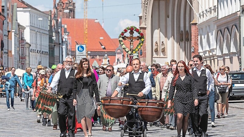Rund 200 Pilger nehmen durchschnittlich an der Fußwallfahrt von Landshut nach Altötting teil. In diesem Jahr fällt die Veranstaltung jedoch der Corona-Krise zum Opfer.