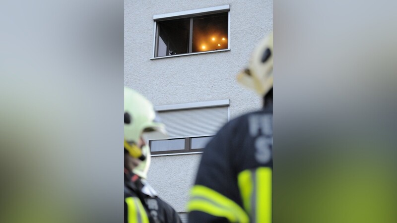 Bei einem Wohnungsbrand in Straubing wurde eine 37-jährige Frau tot aufgefunden. (Foto: Mathias Adam)