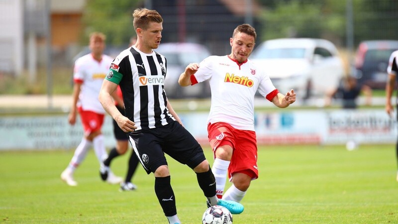 Der SSV Jahn Regensburg hat das Testspiel gegen den SV Sandhausen knapp verloren.