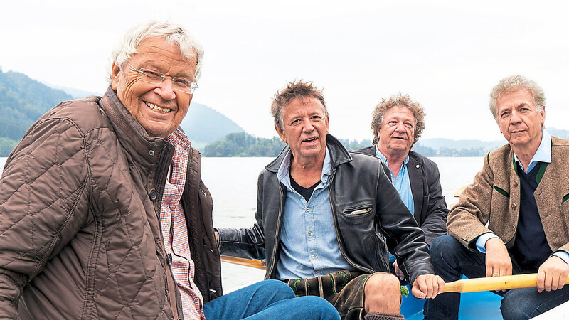 Gerhard Polt (links) mit Christoph "Stofferl", Karl und Michael Well.