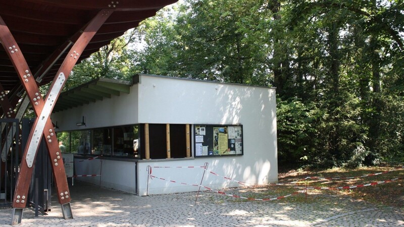 Der Eingang des Straubinger Tiergartens.