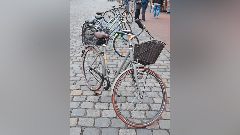 Parkt man das Rad künftig in der Freyung - oder lässt man es doch lieber in der Altstadt stehen...?