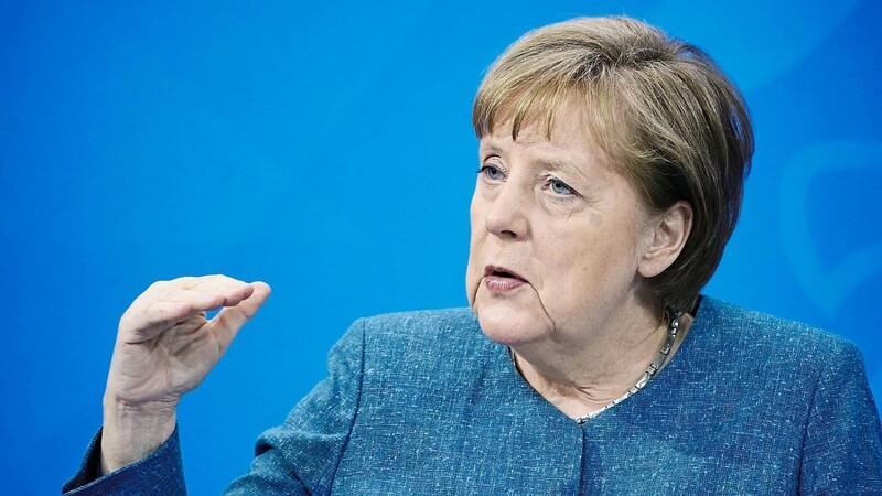 Ein Ende der Reihenfolge bedeute nicht, dass "dann jeder sofort geimpft werden kann", betont Bundeskanzlerin Angela Merkel nach dem Impfgipfel. Doch es könne sich dann jeder um einen Impftermin bemühen.