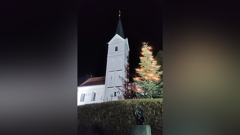 Die Paulibergkirche stimmt auf die Advents- und Weihnachtszeit ein.