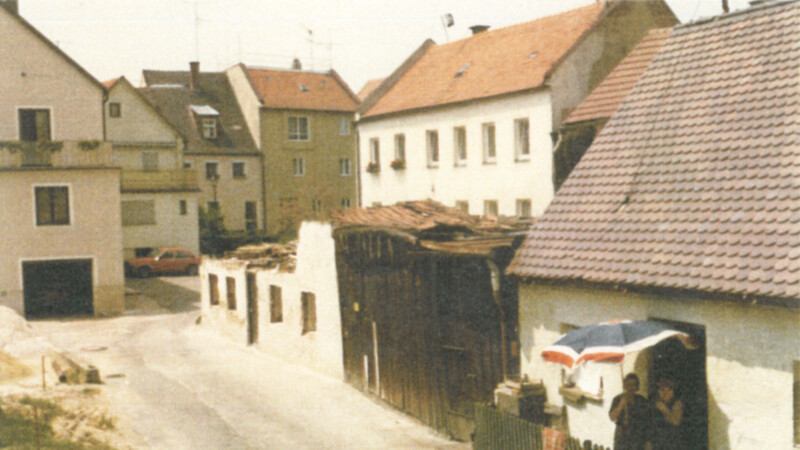 Im Juni 1983 war das Redl-Haus zum Teil schon abgebrochen.