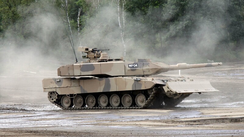 Begehrtes Kriegsgerät made in Germany: der Kampfpanzer Leopard 2 aus der Rüstungsschmiede Krauss-Maffei-Wegmann