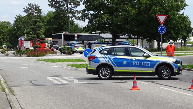 Bei einem Unfall am Dienstag in Dingolfing wurde ein Radfahrer schwer verletzt.