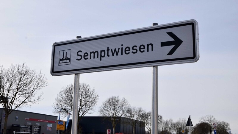 Von einer möglichen Erhöhung des Gewerbesteuer wären auch die Betriebe im Echinger Gewerbegebiet "Semptwiesen" betroffen.