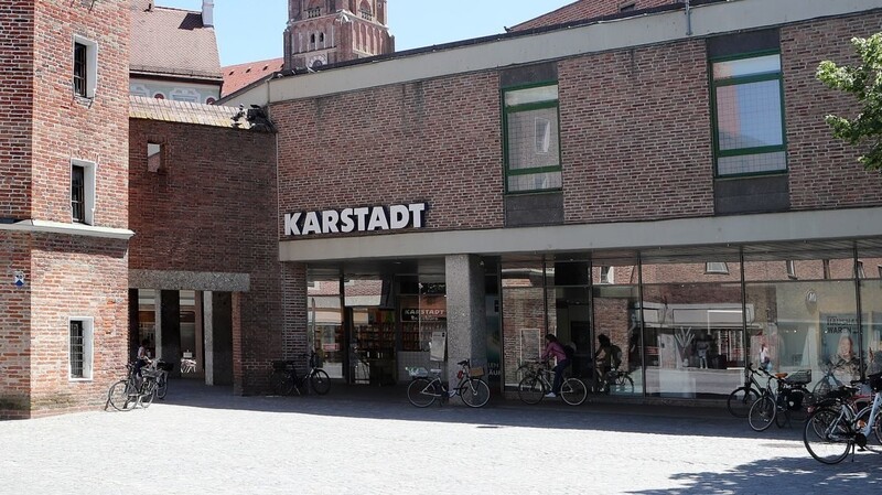 Die Stadt schätzt die Chancen ihres Karstadt-Standorts als gut ein.